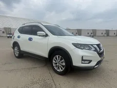 2022 Nissan X-Trail 2.0L 2WD Premium, белый — фото 3