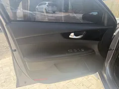 2023 Kia Cerato 1.5L IVT Luxury — фото 10