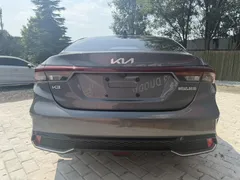 2023 Kia Cerato 1.5L IVT Luxury — фото 17