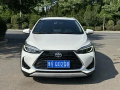 2022 Toyota Yaris L Zhixuan X 1.5L CVT Leading Plus, белый — фото 2