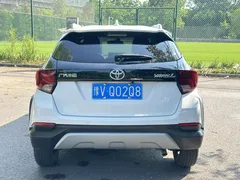 2022 Toyota Yaris L Zhixuan X 1.5L CVT Leading Plus, белый — фото 12