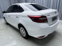 2022 Toyota Vios 1.5L CVT 20th Anniversary, белый — фото 4