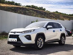 2022 Toyota Wildlander 2.0L 4WD Luxury Plus, белый — фото 1
