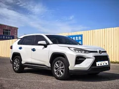 2022 Toyota Wildlander 2.0L 4WD Luxury Plus, белый — фото 3