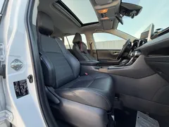 2022 Toyota Wildlander 2.0L 4WD Luxury Plus, белый — фото 7