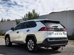 2022 Toyota Wildlander 2.0L 4WD Luxury Plus, белый — фото 13