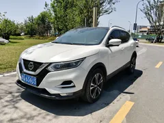 2022 Nissan Qashqai 2.0L XV Prem Luxury, белый — фото 1