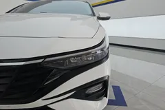 2023 Hyundai Elantra 1.5L CVT GLX Elite, белый — фото 2
