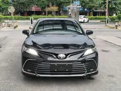 2021 Toyota Camry 2.5G Luxury, чёрный — фото 2