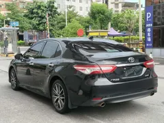 2021 Toyota Camry 2.5G Luxury, чёрный — фото 5