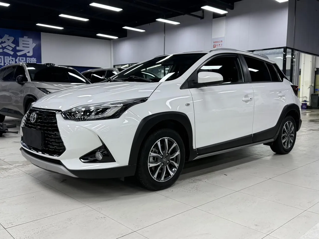 2022 Toyota Yaris L Zhixuan 1.5L CVT Luxury Plus