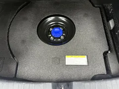 2022 Toyota Yaris L Zhixuan 1.5L CVT Luxury Plus, белый — фото 20