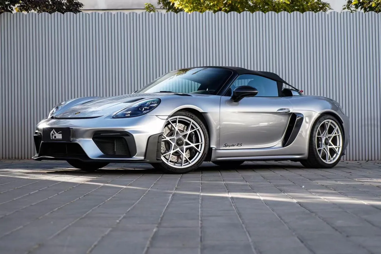 2023 Porsche 718 Spyder RS 4.0L