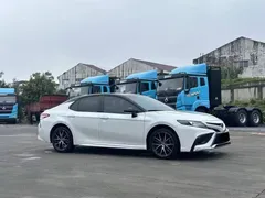 2021 Toyota Camry 2.0S Fashion, белый — фото 3