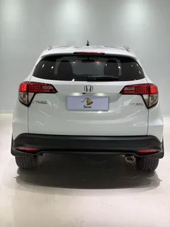 2022 Honda Vezel 1.5L CVT Pioneer, белый — фото 5