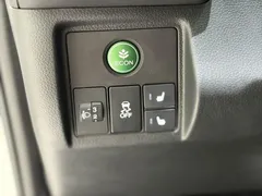 2022 Honda Vezel 1.5L CVT Pioneer, белый — фото 12