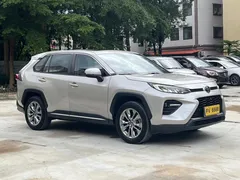 2022 Toyota Wildlander 2.0L 2WD Luxury Plus — фото 3