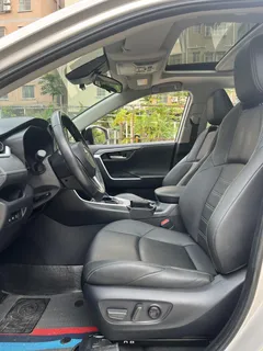 2022 Toyota Wildlander 2.0L 2WD Luxury Plus — фото 8