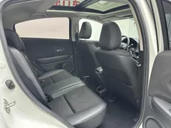 2022 Honda Vezel 1.5L CVT Pioneer, белый — фото 6