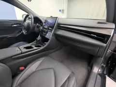 2022 Toyota Avalon 2.0L Luxury, чёрный — фото 2