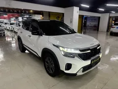 2023 Kia Seltos 1.5L IVT Luxury, белый — фото 3