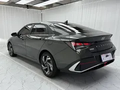 2023 Hyundai Elantra 1.5L CVT GLX Elite — фото 4