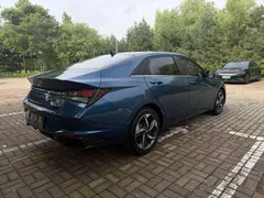 2022 Hyundai Elantra 1.5L CVT GLX Elite, синий — фото 7