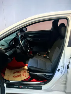 2022 Toyota Yaris L Zhixuan 1.5L CVT Luxury Plus, белый — фото 16