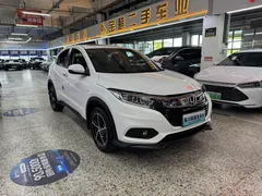 2022 Honda Vezel 1.5L CVT Pioneer, белый — фото 3
