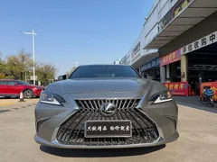 2022 Lexus ES 200 Excellence — фото 3