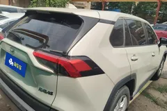 2023 Toyota RAV4 2.0L CVT 2WD, белый — фото 9