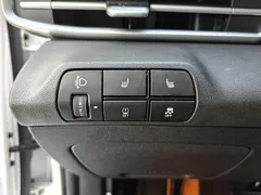 2023 Hyundai Elantra 1.5L CVT LUX Premium, белый — фото 14