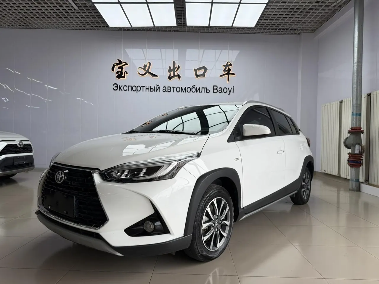 2022 Toyota Yaris L Zhixuan X 1.5L CVT Luxury Plus