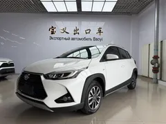 2022 Toyota Yaris L Zhixuan X 1.5L CVT Luxury Plus, белый — фото 1