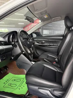 2022 Toyota Yaris L Zhixuan X 1.5L CVT Luxury Plus, белый — фото 8