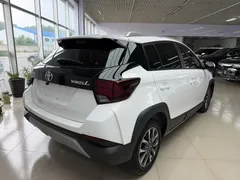 2022 Toyota Yaris L Zhixuan X 1.5L CVT Luxury Plus, белый — фото 14