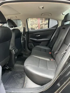 2023 Nissan Sylphy 1.6L CVT, чёрный — фото 8