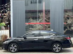 2023 Nissan Sylphy 1.6L CVT, чёрный — фото 9