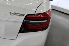 2021 Toyota Vios 1.5L CVT, белый — фото 8