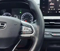 2021 Geely Vision X3 1.5L CVT Premium, красный — фото 16