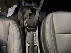 2022 Toyota Yaris L Zhixuan 1.5L CVT Leading Plus, белый — фото 16