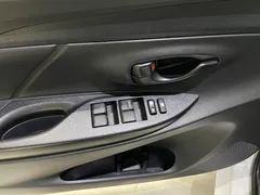 2022 Toyota Yaris L Zhixuan 1.5L CVT Leading Plus, белый — фото 18