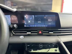 2022 Hyundai Elantra 1.5L CVT 20th SE 20th Anniversary — фото 11