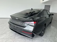 2023 Hyundai Elantra 1.5L CVT GLX Elite — фото 4