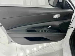 2023 Hyundai Elantra 1.5L CVT GLX Elite, белый — фото 12