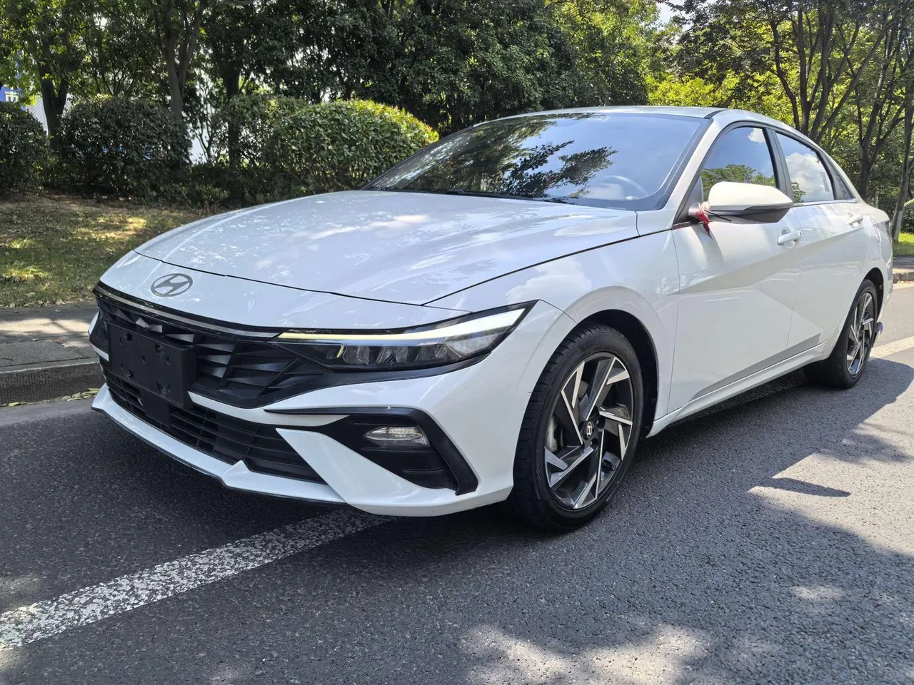 2023 Hyundai Elantra 1.5L CVT GLX Elite