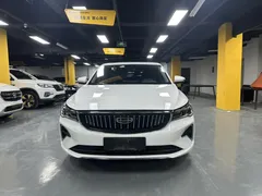 2022 Geely Emgrand 4th Gen 1.5L CVT Flagship, белый — фото 2