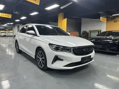 2022 Geely Emgrand 4th Gen 1.5L CVT Flagship, белый — фото 3