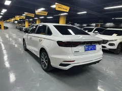 2022 Geely Emgrand 4th Gen 1.5L CVT Flagship, белый — фото 6
