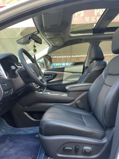 2021 Nissan Murano 2.5L XL 2WD Luxury, белый — фото 4